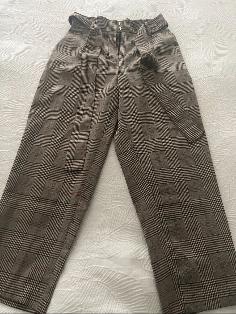 Forever 21 medium Plaid women Dress Pants - Gray Glen Check